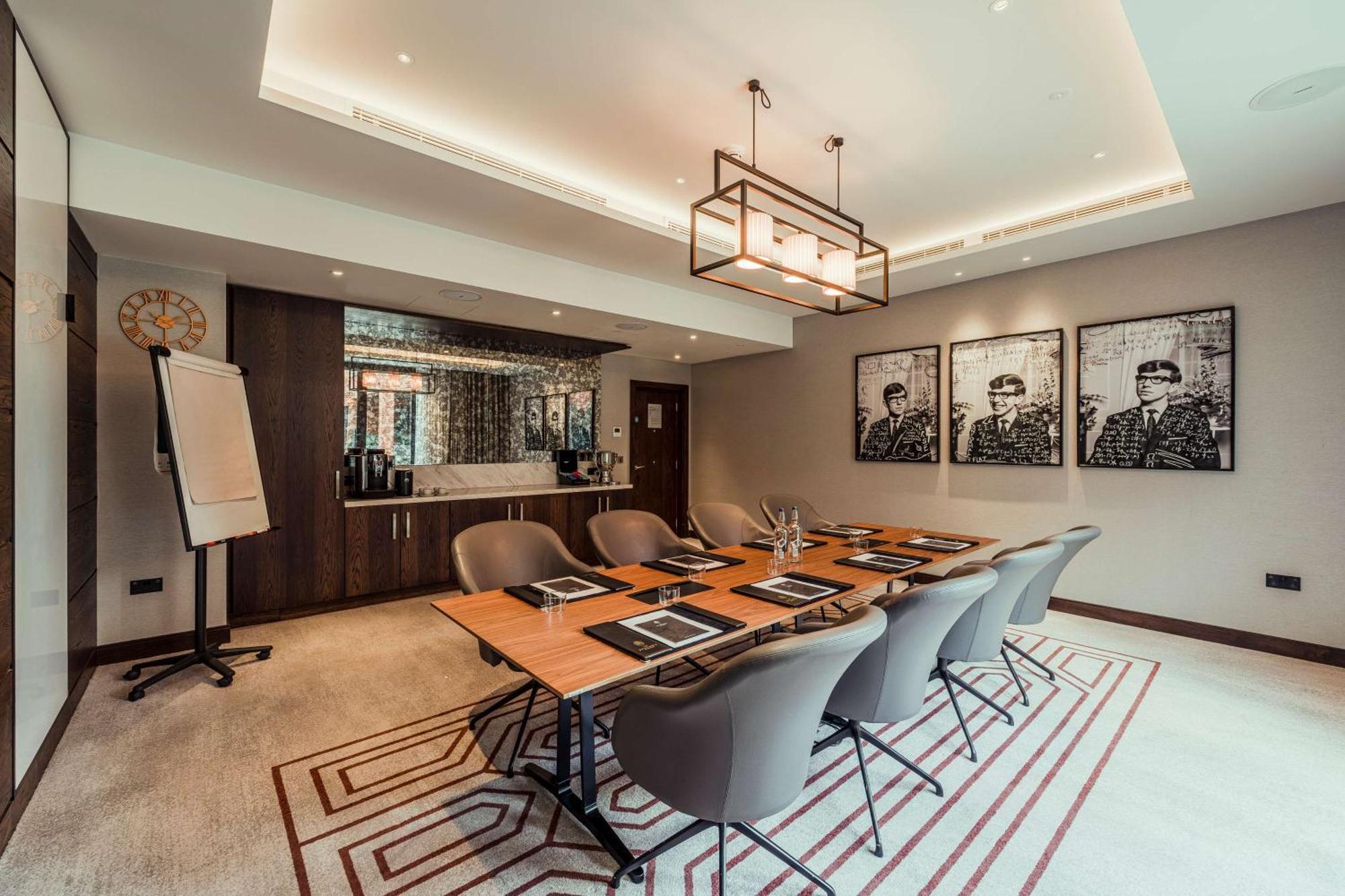 The Fellows House Cambridge, Curio Collection By Hilton Bagian luar foto